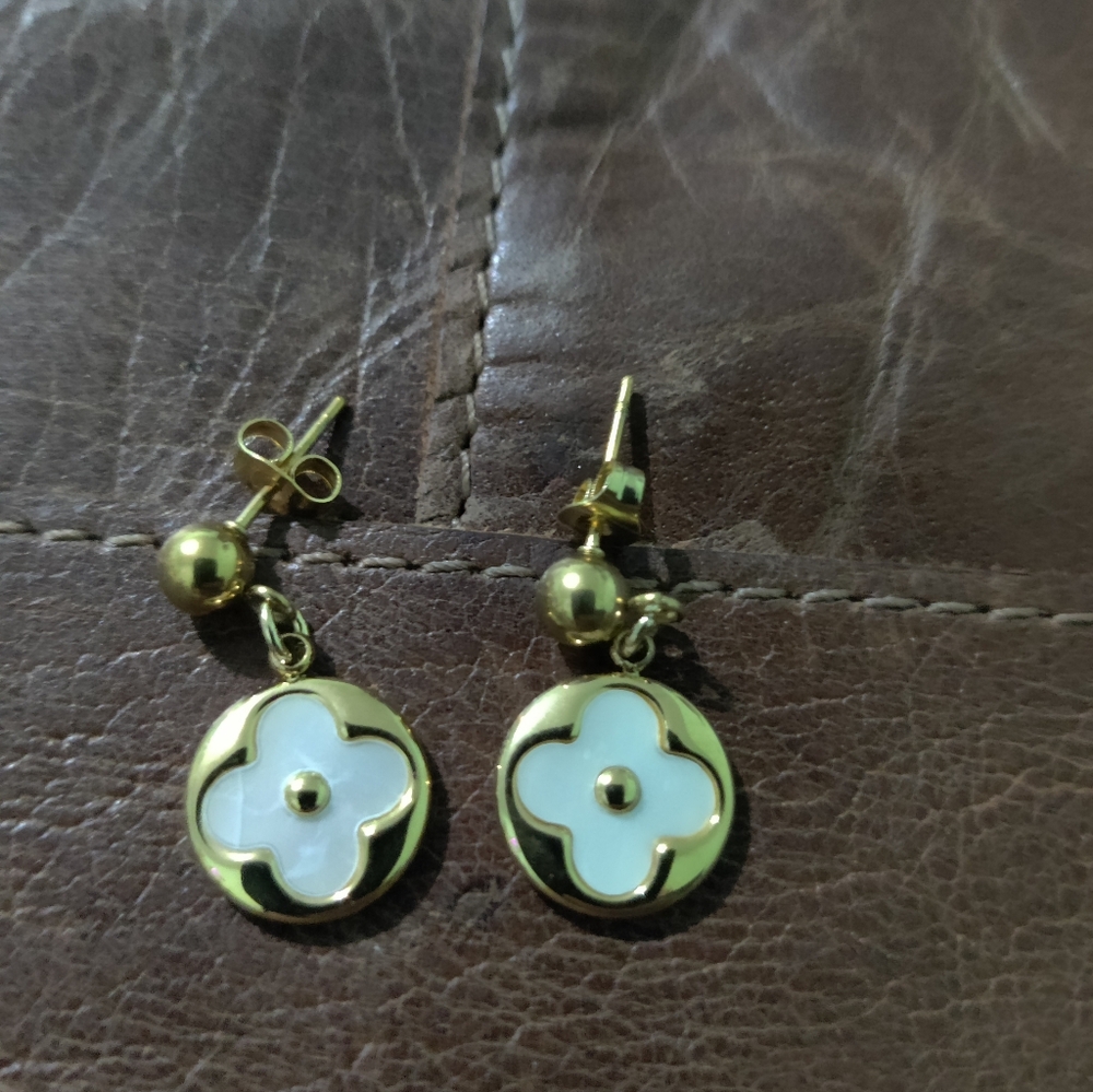 Designer earring - Picture 3 of 4